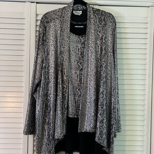 All Hours Evening 2-Piece Shiny Snake Pattern Jacket - Black/Silver Size XXL EUC